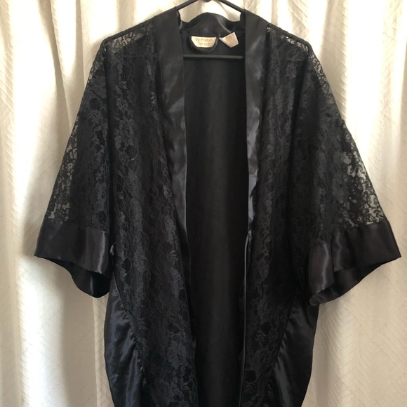 Victoria's Secret Other - Vintage Victoria’s Secret robe